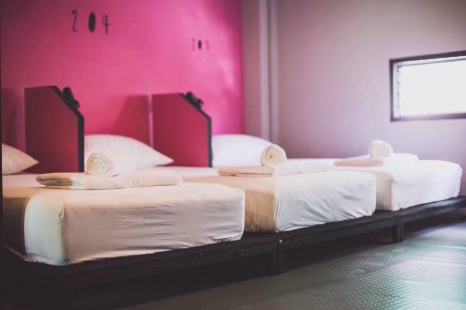 The Virgo Hostel Chiang Mai Esterno foto